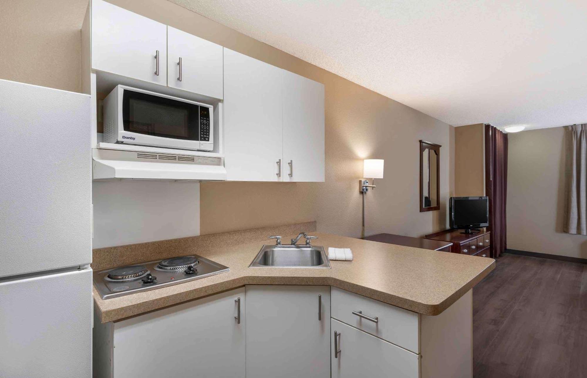 Extended Stay America Suites - Portland - Beaverton Hillsboro - Eider Ct מראה חיצוני תמונה